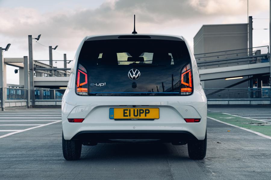 Volkswagen e-up! 2020 года  (UK) (фото 32 из 40)